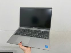 Dell Precision 3561