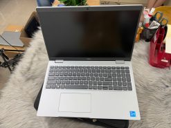 Dell Precision 3561
