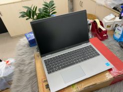 Dell Precision 3561