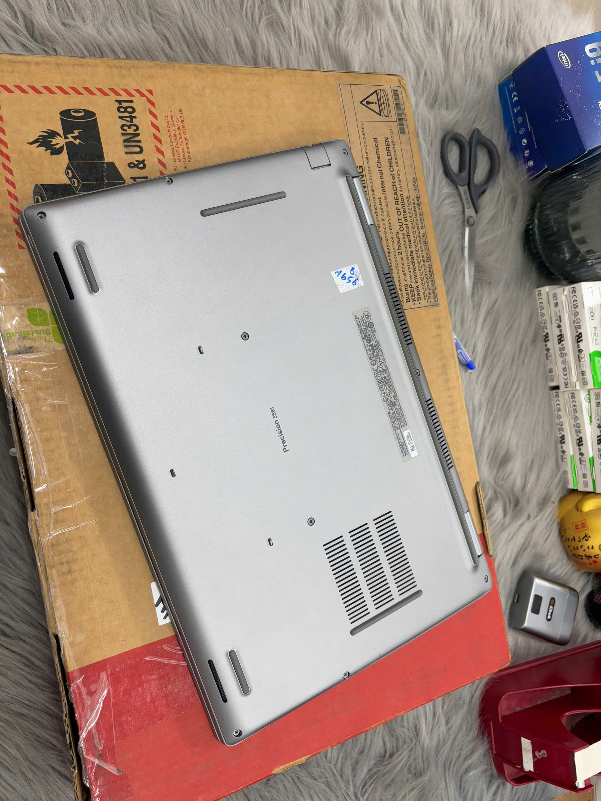 z7625466315746_ceb05540c82d40bb13dc3e7a9c0233a2