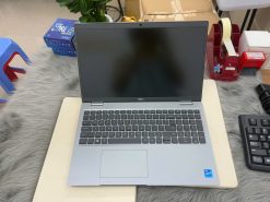 Dell Precision 3561