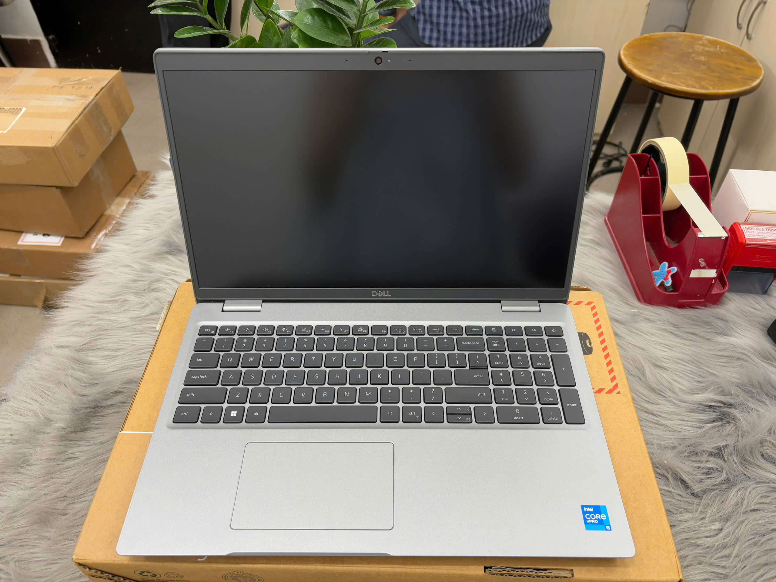 z7641374484602_cadbdc7d3d91e4f74db94d6d8c8d0b88