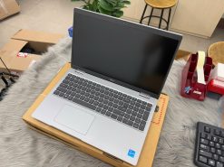 Dell Precision 3561