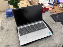 Dell Precision 3561