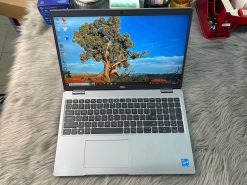 Dell Precision 3561
