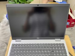 Dell Precision 3561