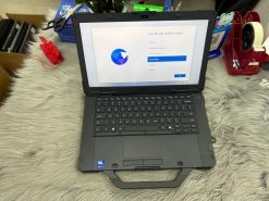 Dell Pro Rugged 14 có LTE kèm PEN