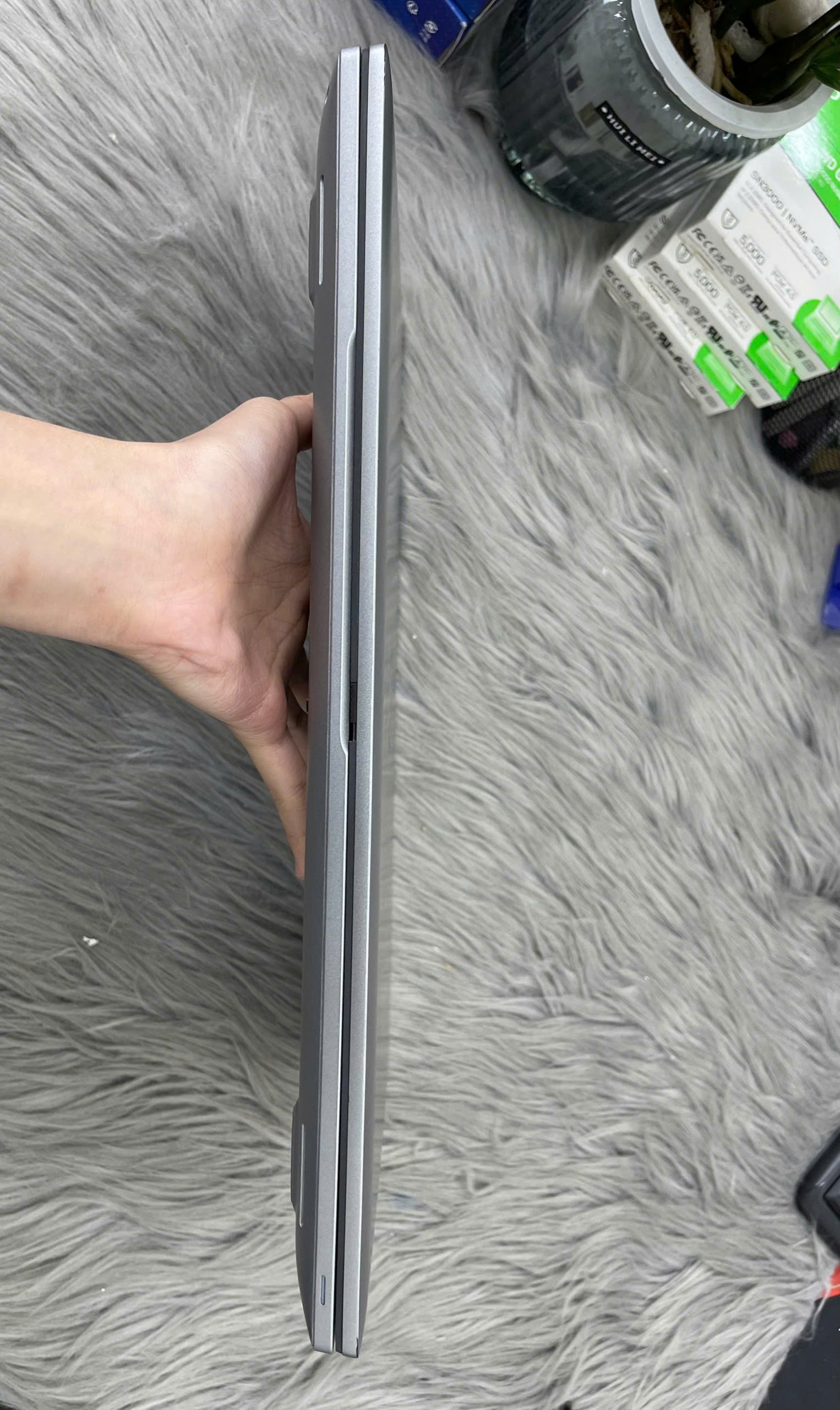 z7658244325266_604c595aec3a862b25298e5255164556