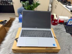 Dell Precision 3561
