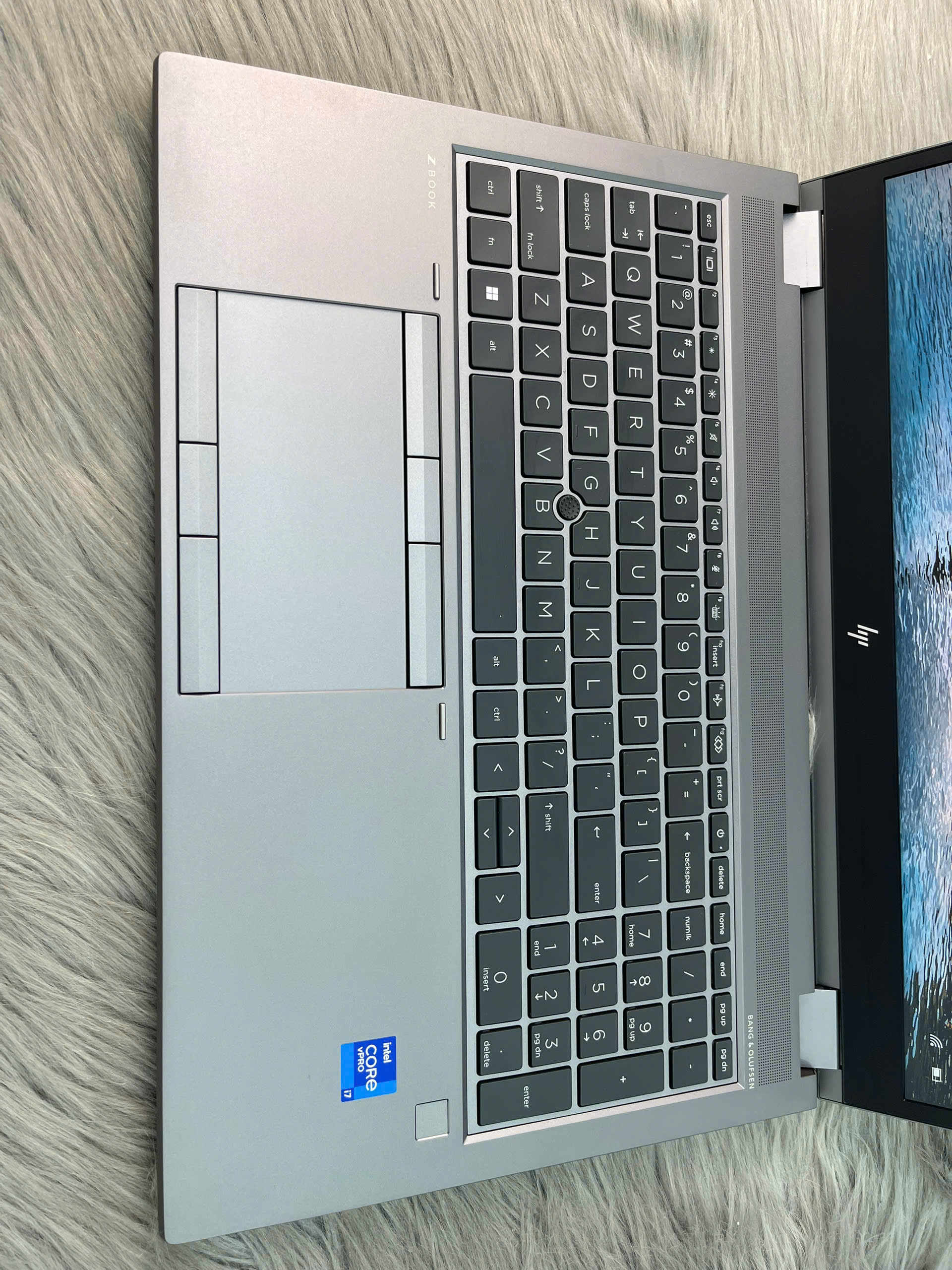 z7663794314449_17dd8e8cc7a8b6c2724e16b11391376a