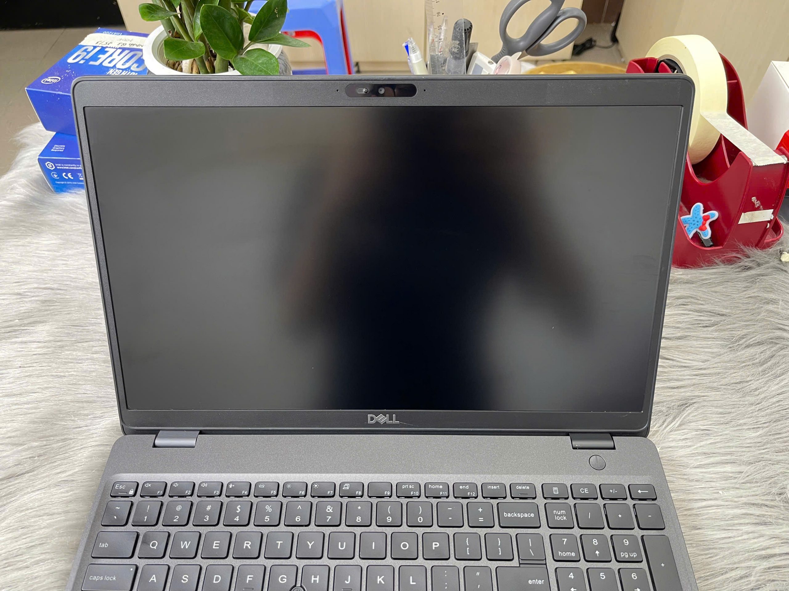 z7669240431180_591bf67b2f2ad687674e7952a6308915