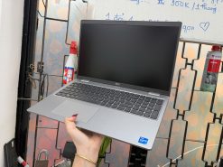 Dell Precision 3561