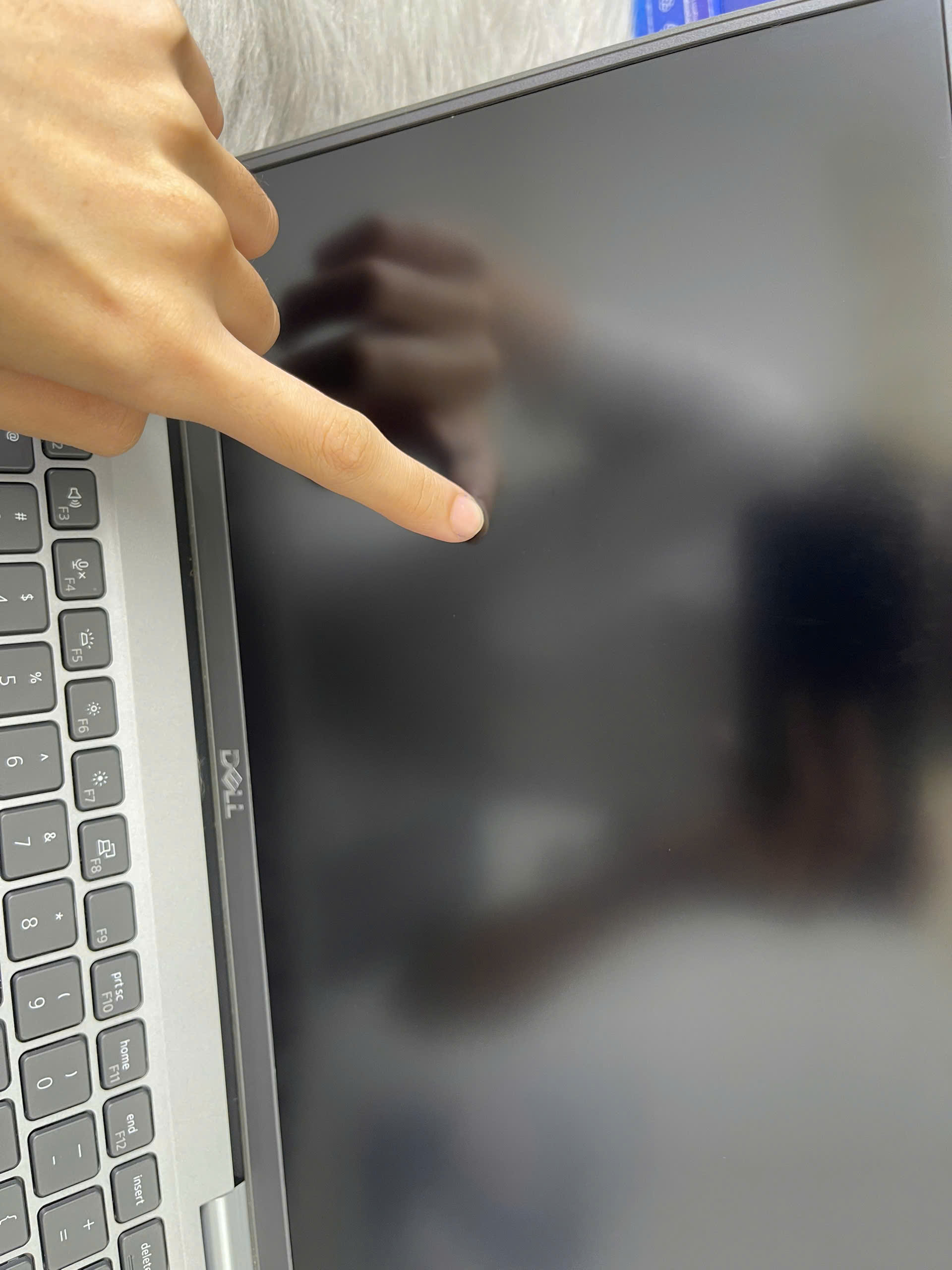 z7670154095400_04b26732309819d78b8dc877f98c3b04