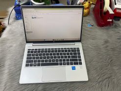 HP Elitebook 640 G9