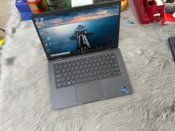 Dell Latitude 7330