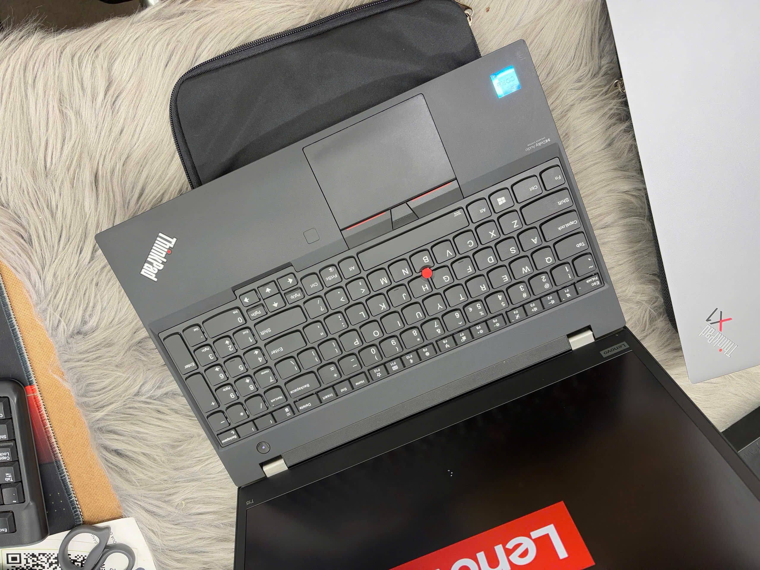 z7688091235894_b381acd0191e7814de8fe147e947c2af