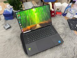 Dell Precision 5560