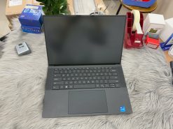 Dell Precision 5560