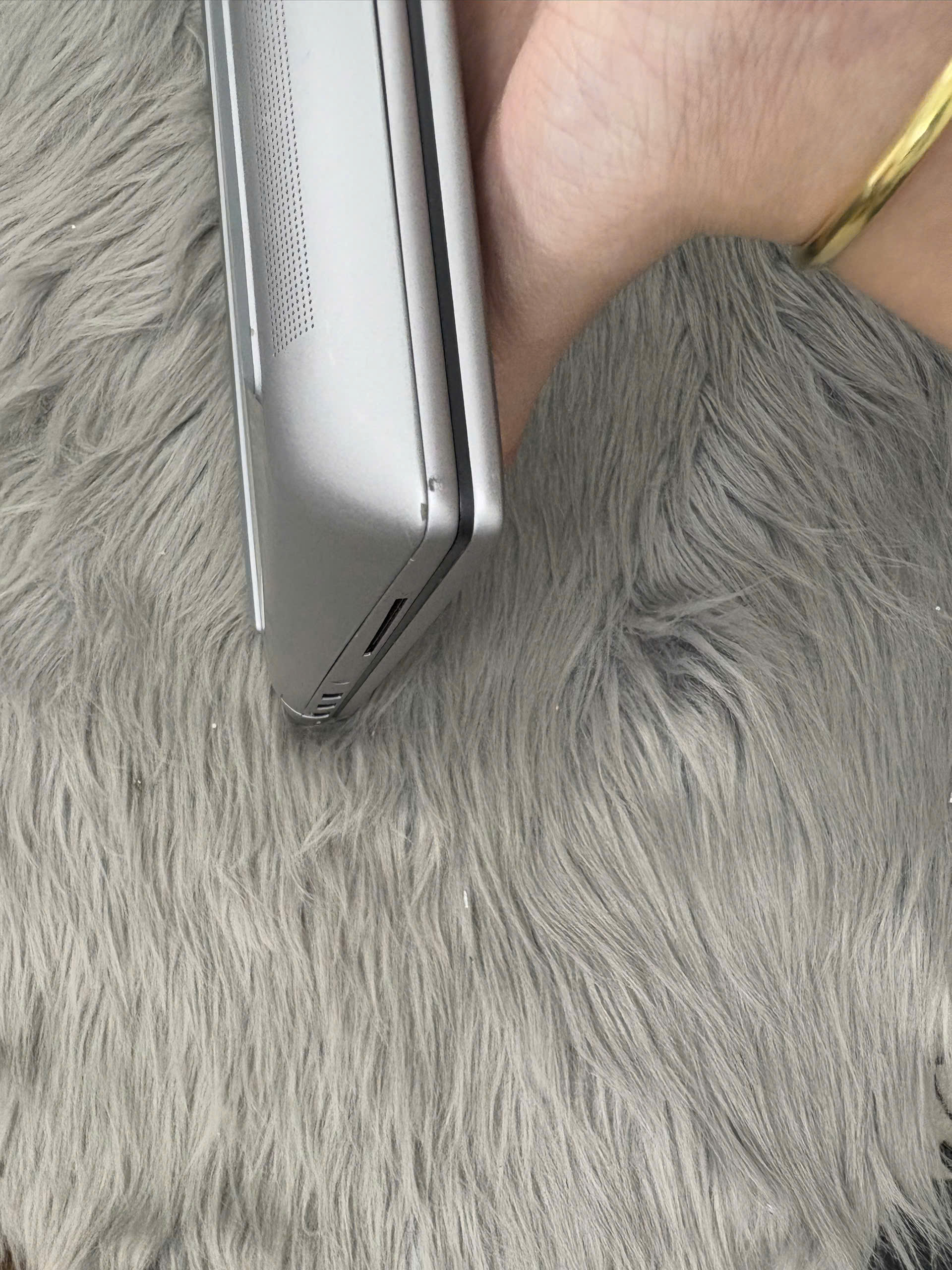 z7693054737335_68bf01f3dda20dc5d6346a5cd04101b9