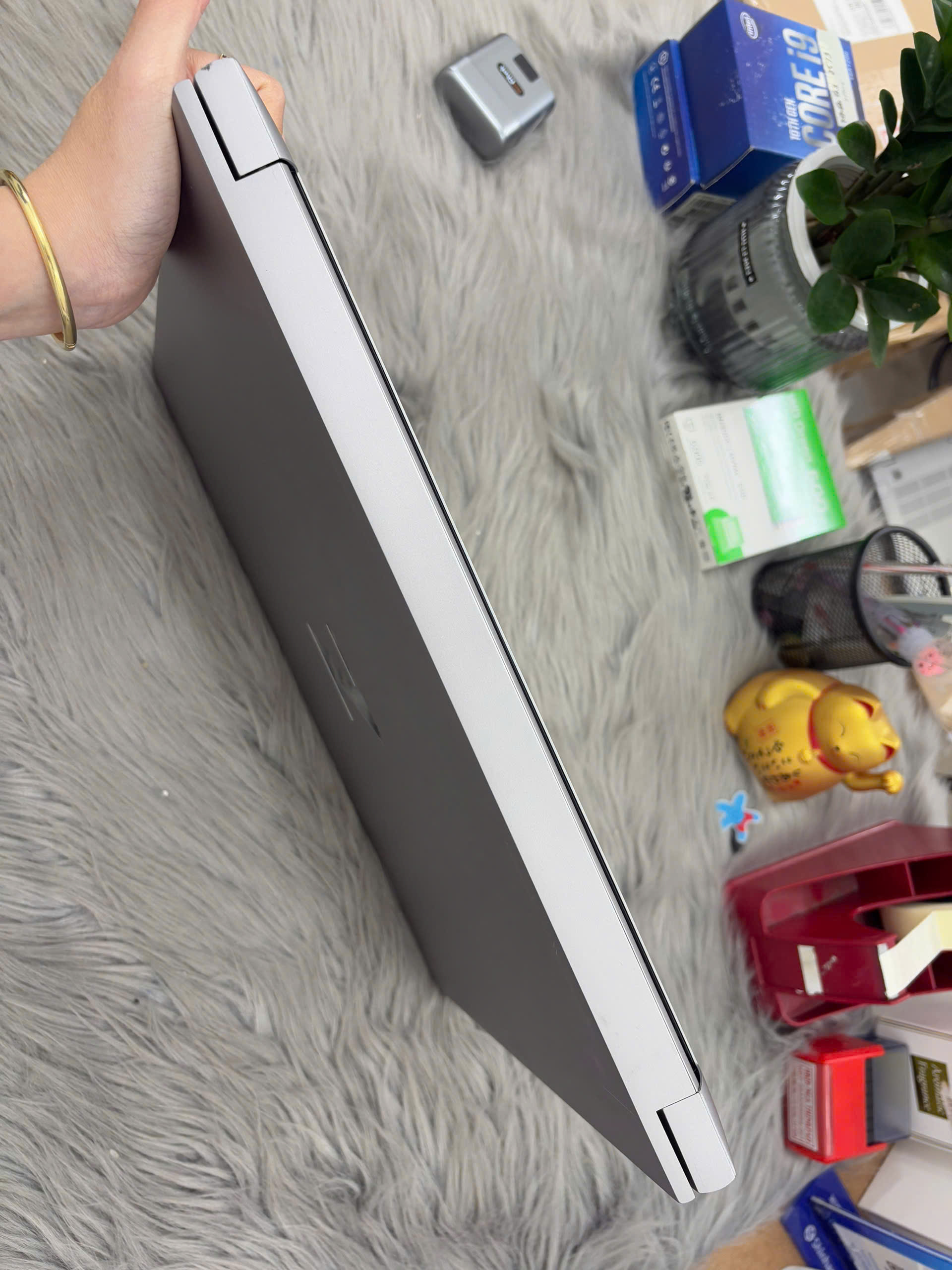 z7693054737343_f223d5b1dfa8d1b5a21ee88ce279636a