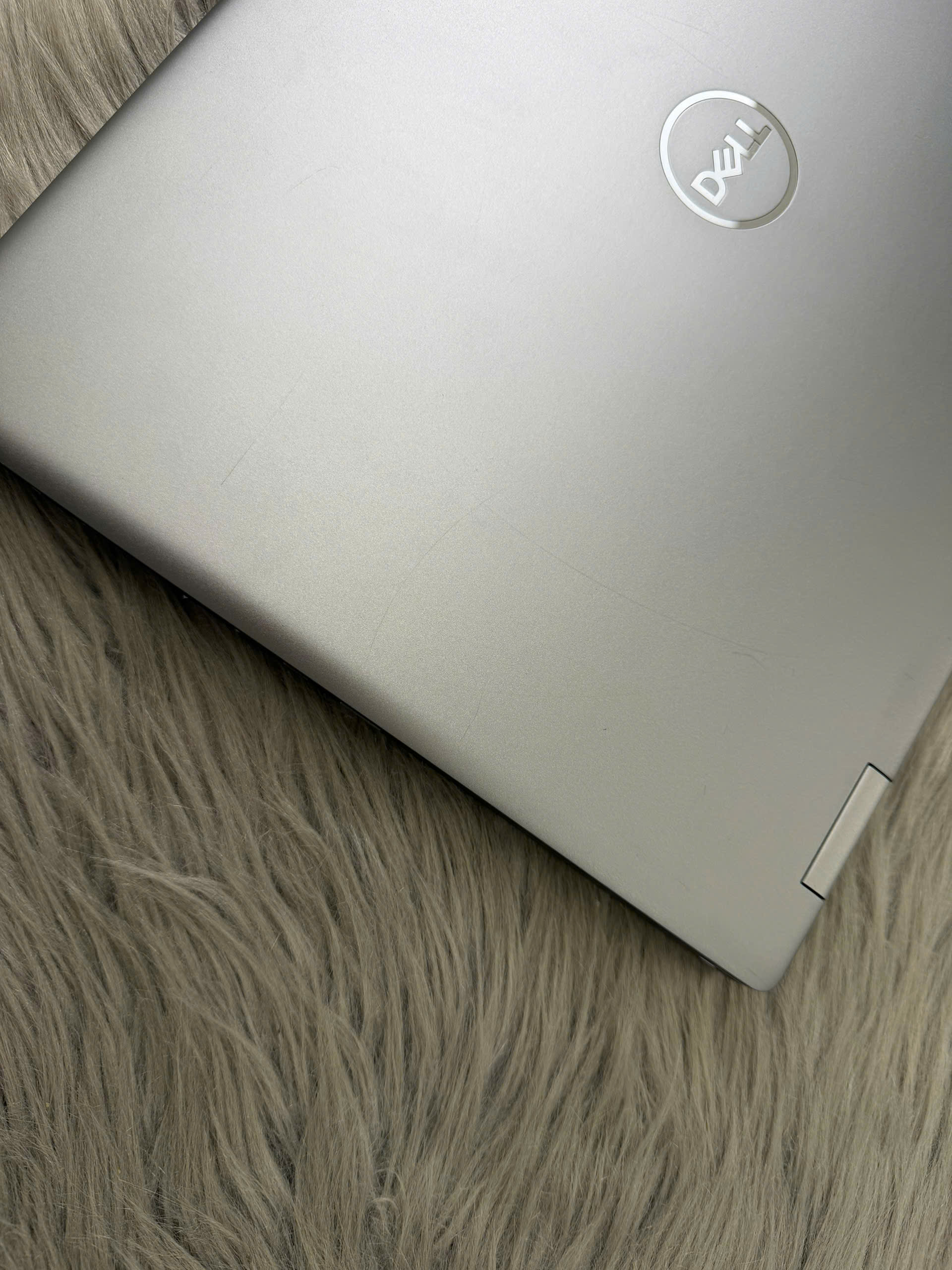 z7700419299705_71802be856d81eeabc436fbfdc1dbf65