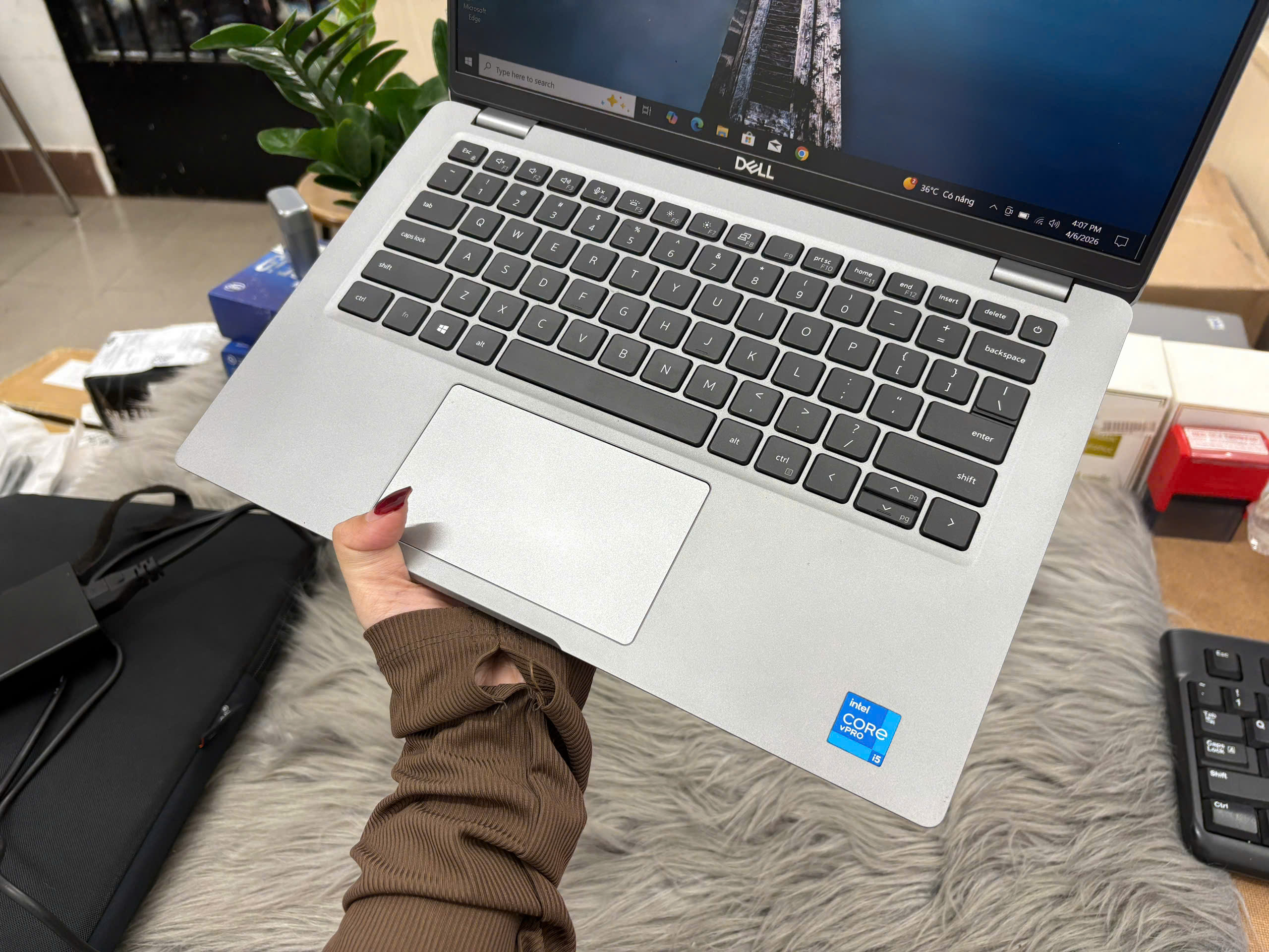 z7710639940994_dfda9bae2d88234f7c9f34744f2975ed