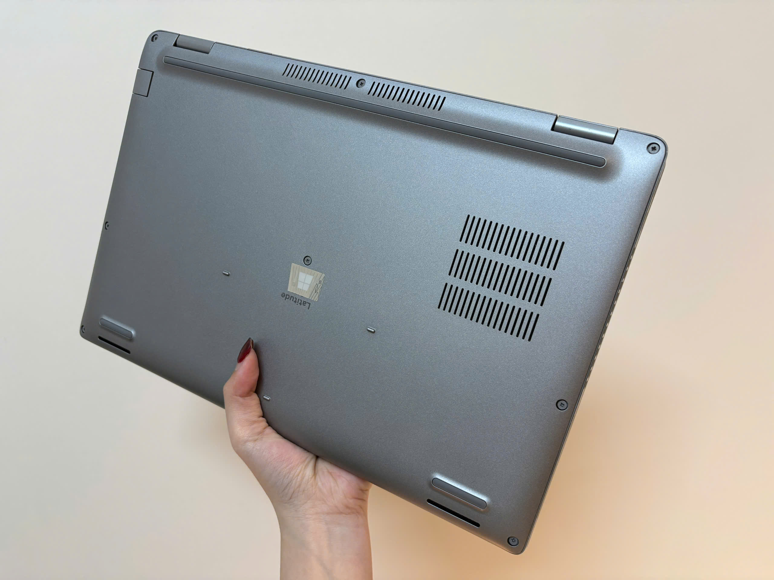 z7720068941859_66fa6368900929e3ec7aa961ca37b7ba