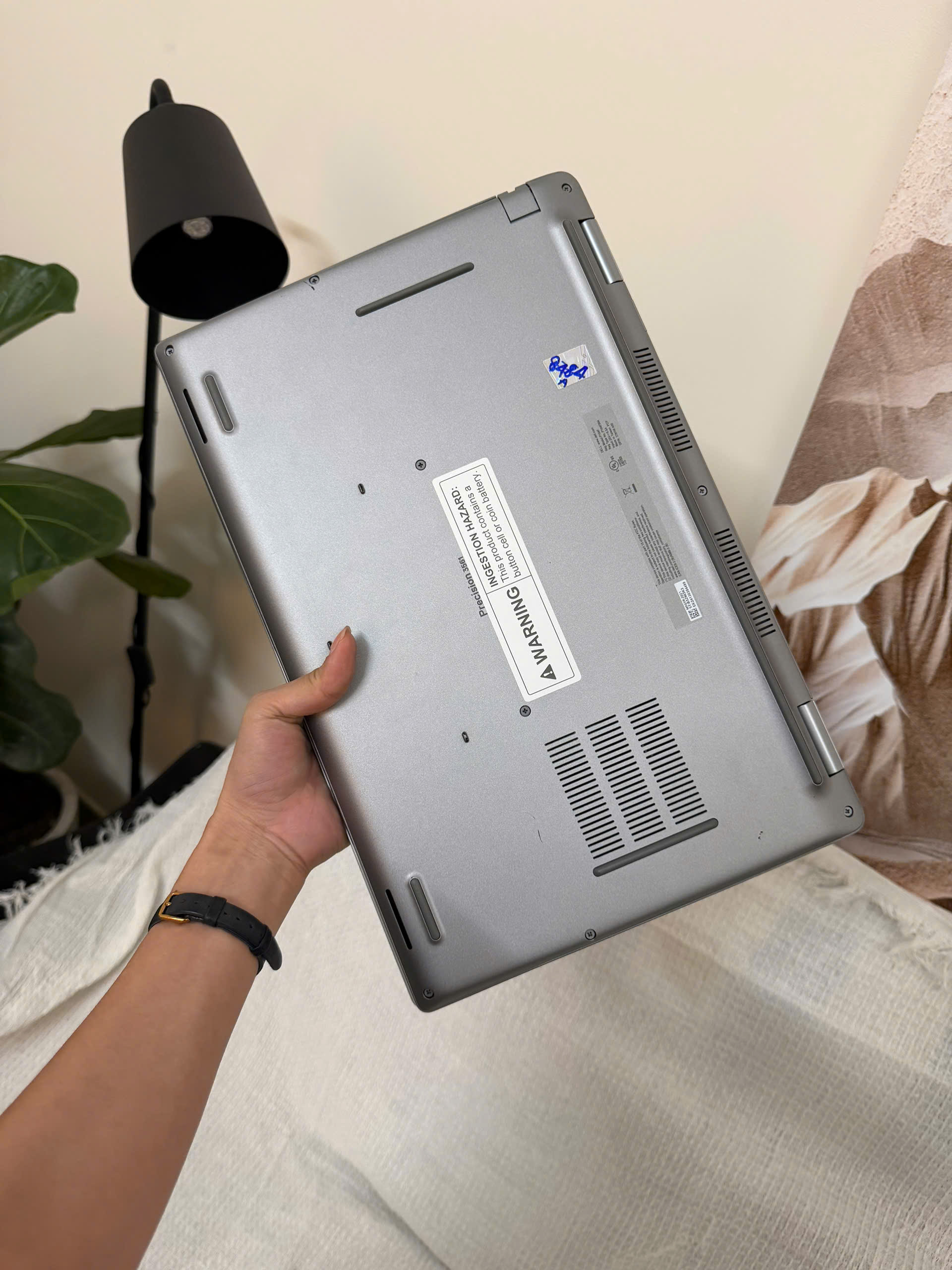 z7720190551652_3b1f448a7171a3be425e63b6dec792ed