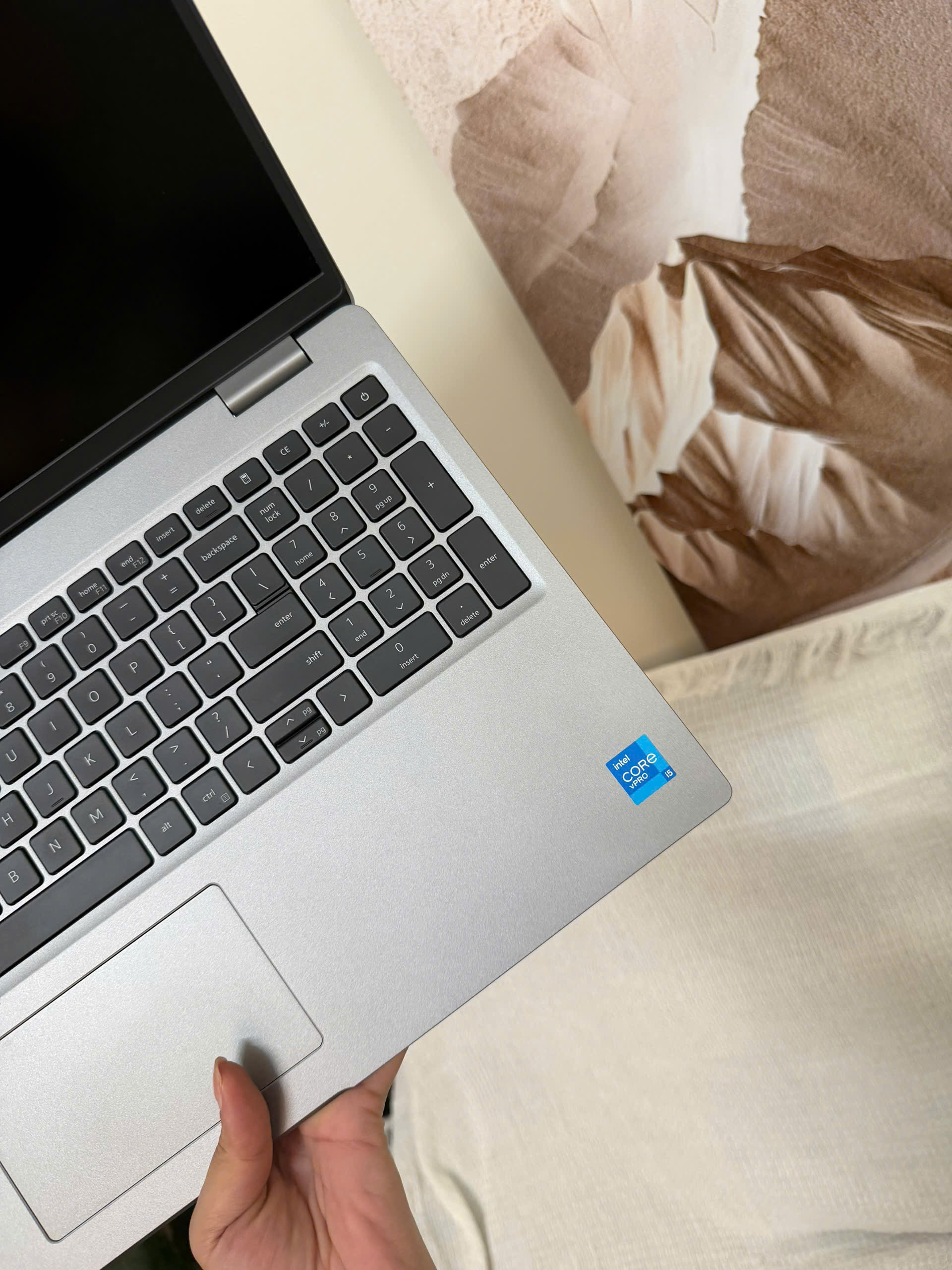 z7720191308499_e11456abda75c1202cc4b84ab24ad14b