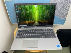 Dell Latitude 5530