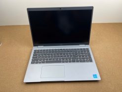 Dell Precision 3561
