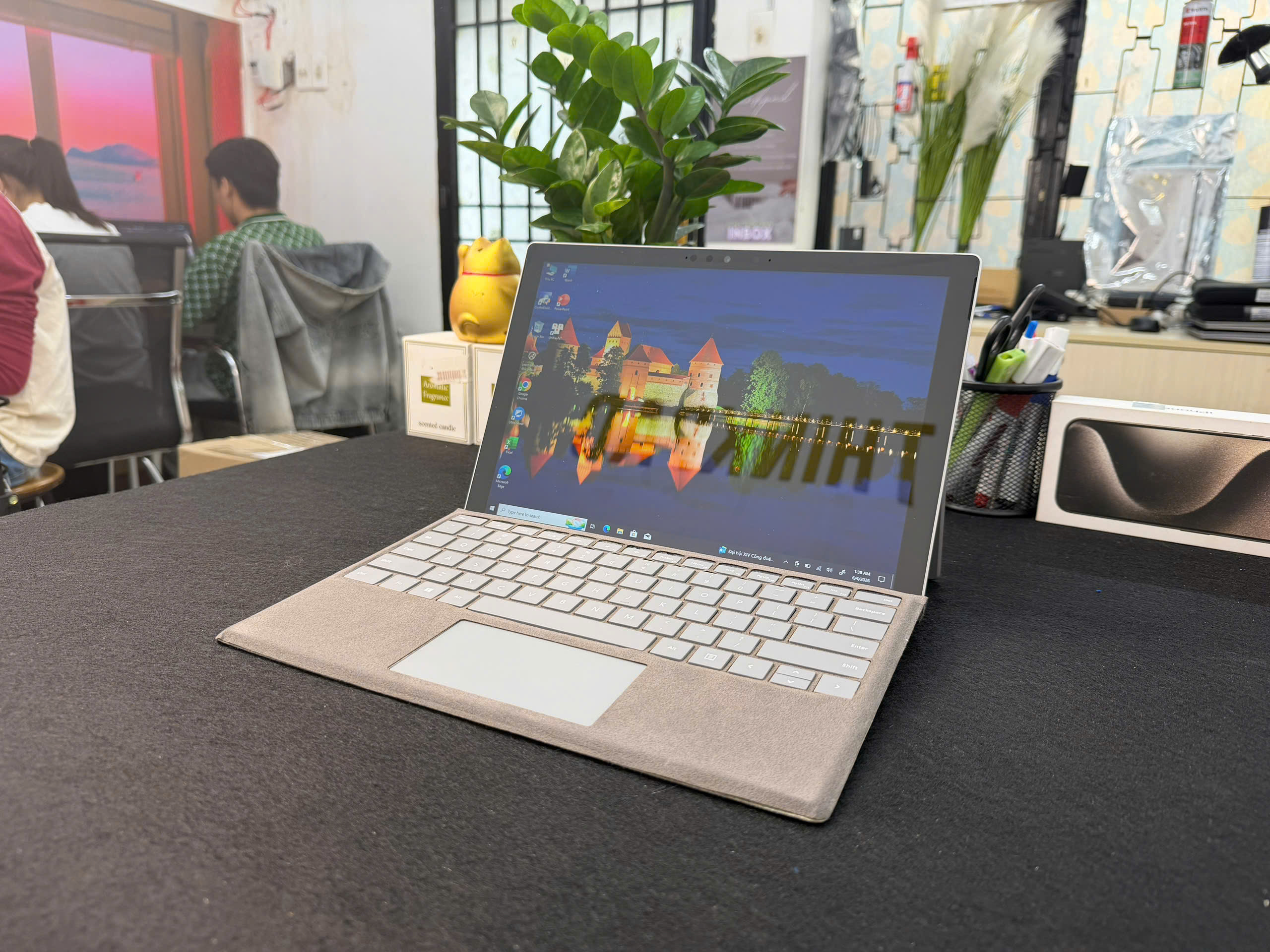 Surface pro 7