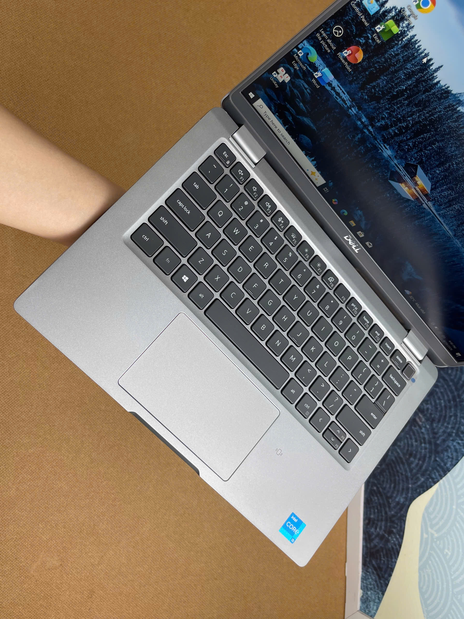 Dell Latitude 5320