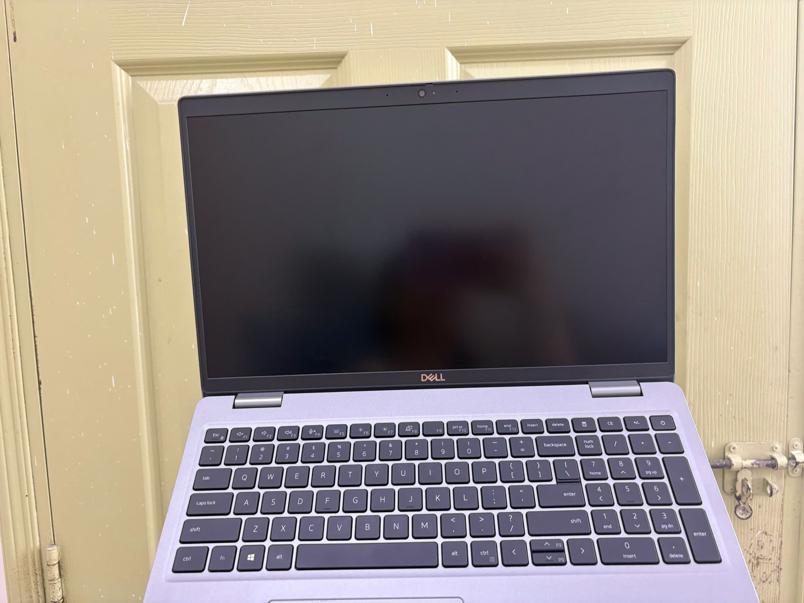 Dell Precision 3561