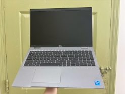 Dell Precision 3561