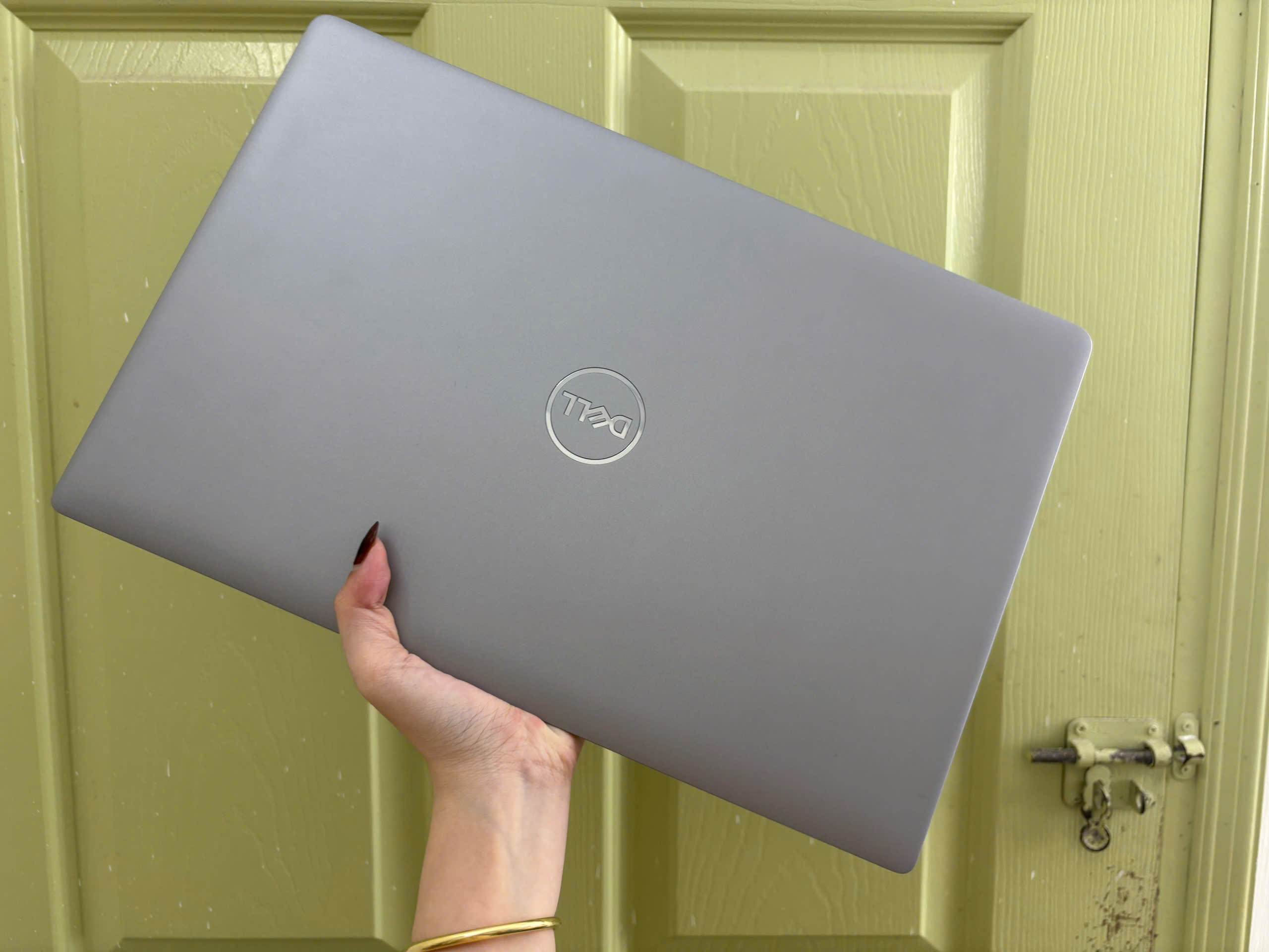 Dell Precision 3561