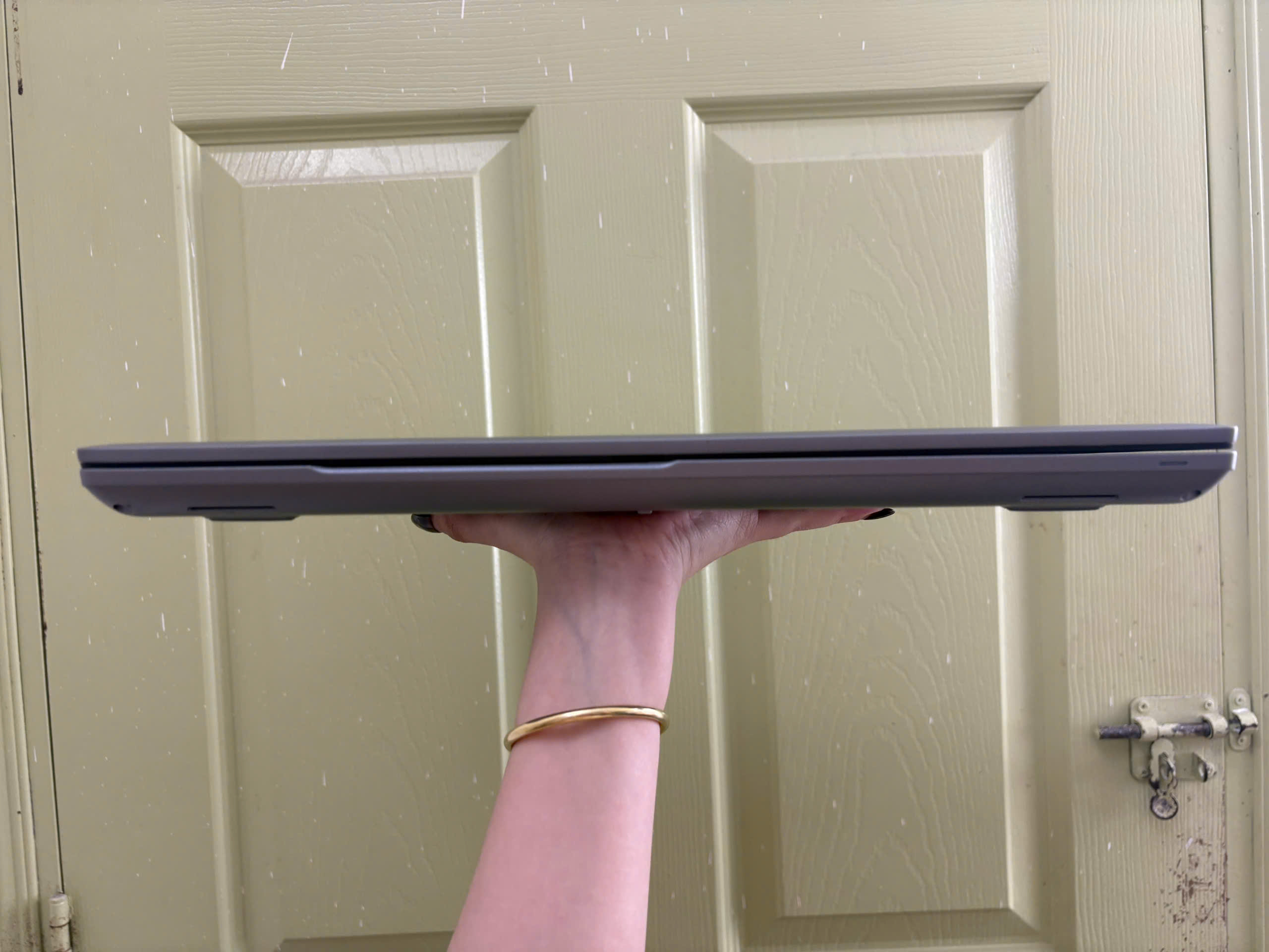 Dell Precision 3561