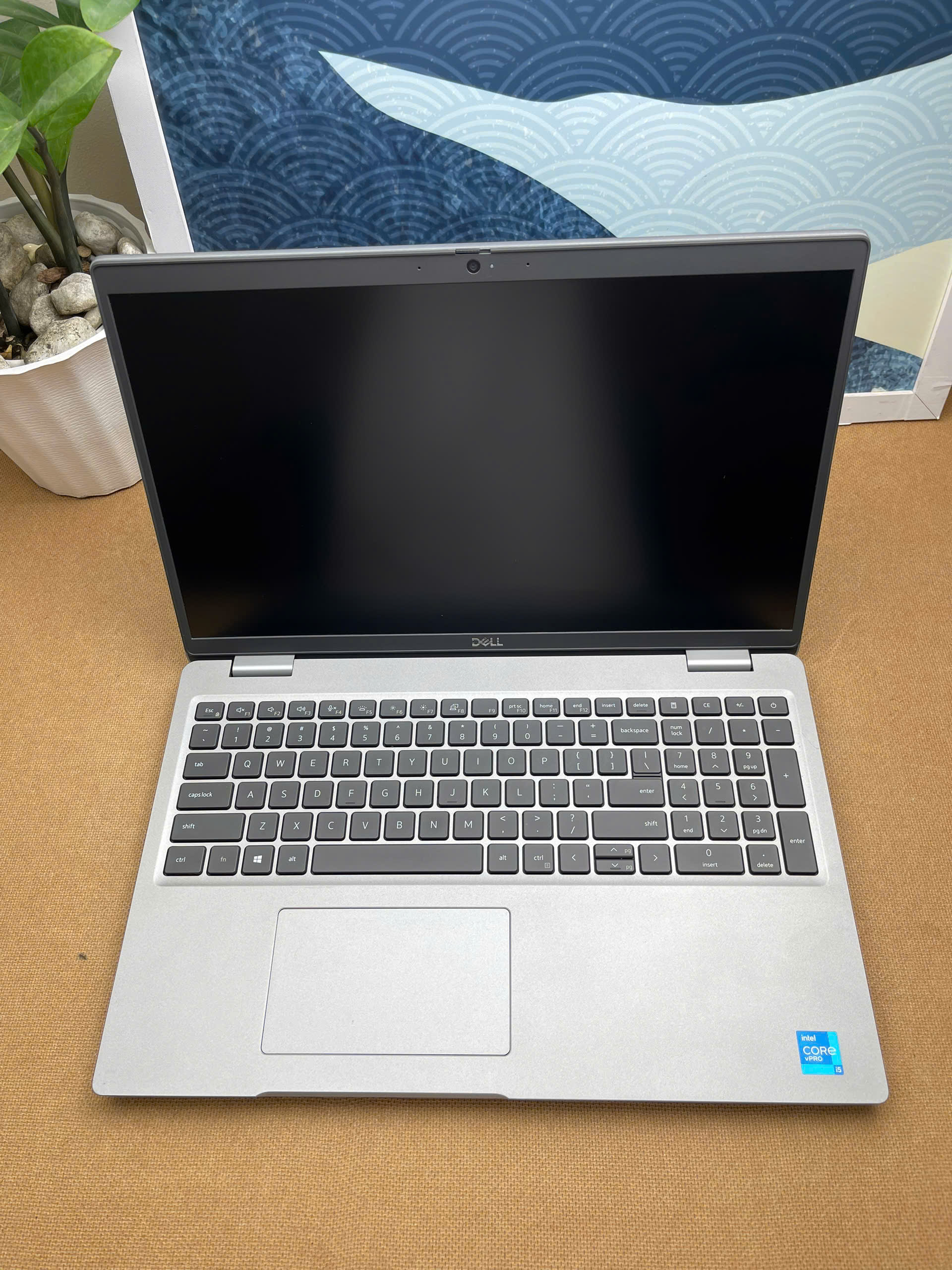 Dell Precision 3561