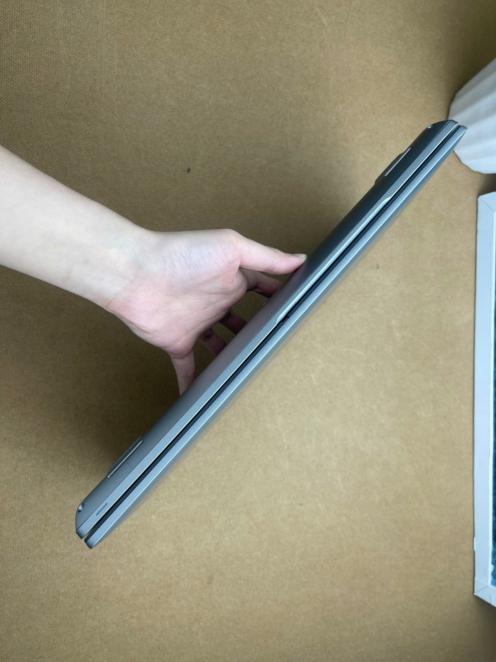 Dell Precision 3561