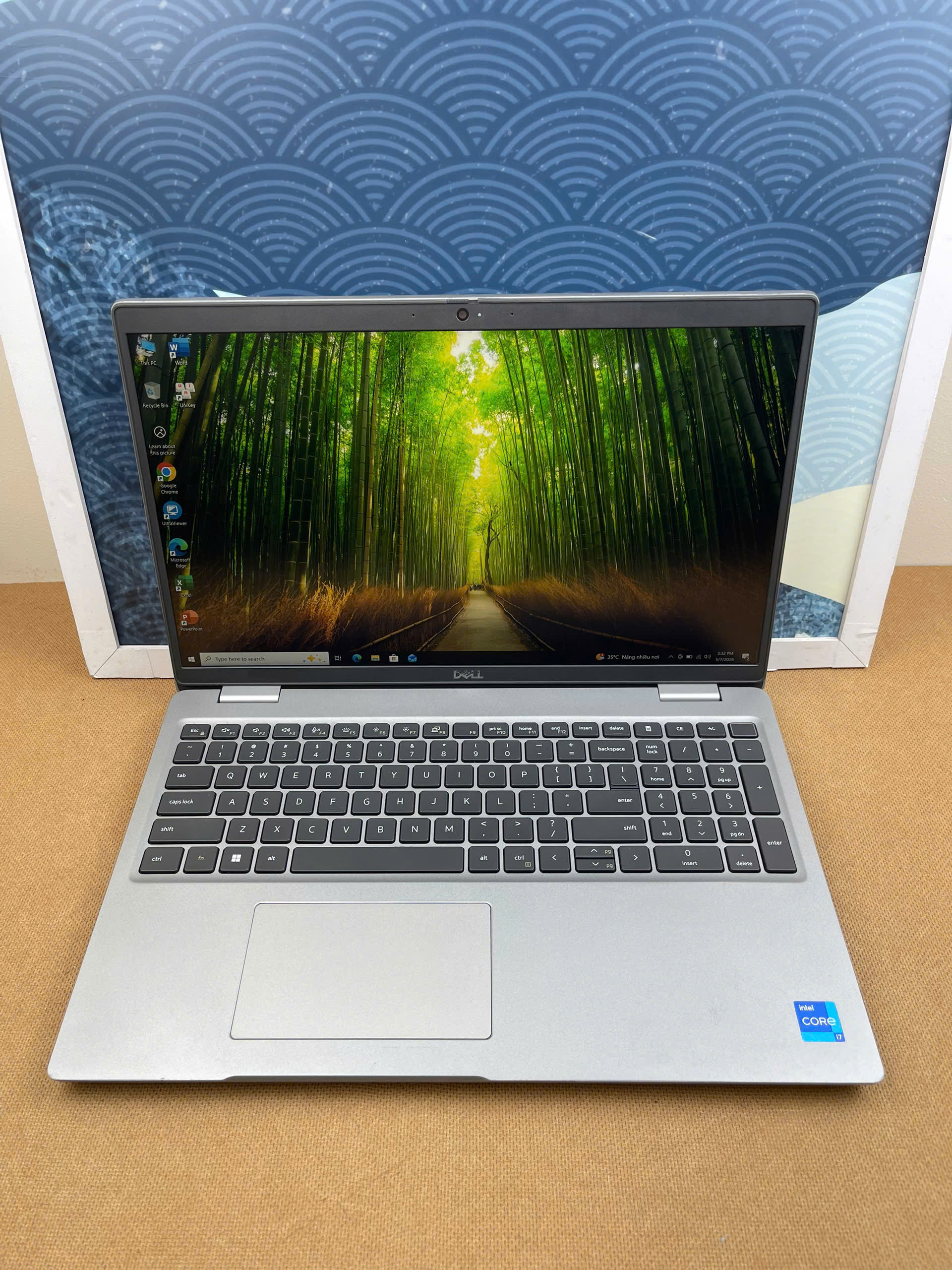 Dell Precision 3561