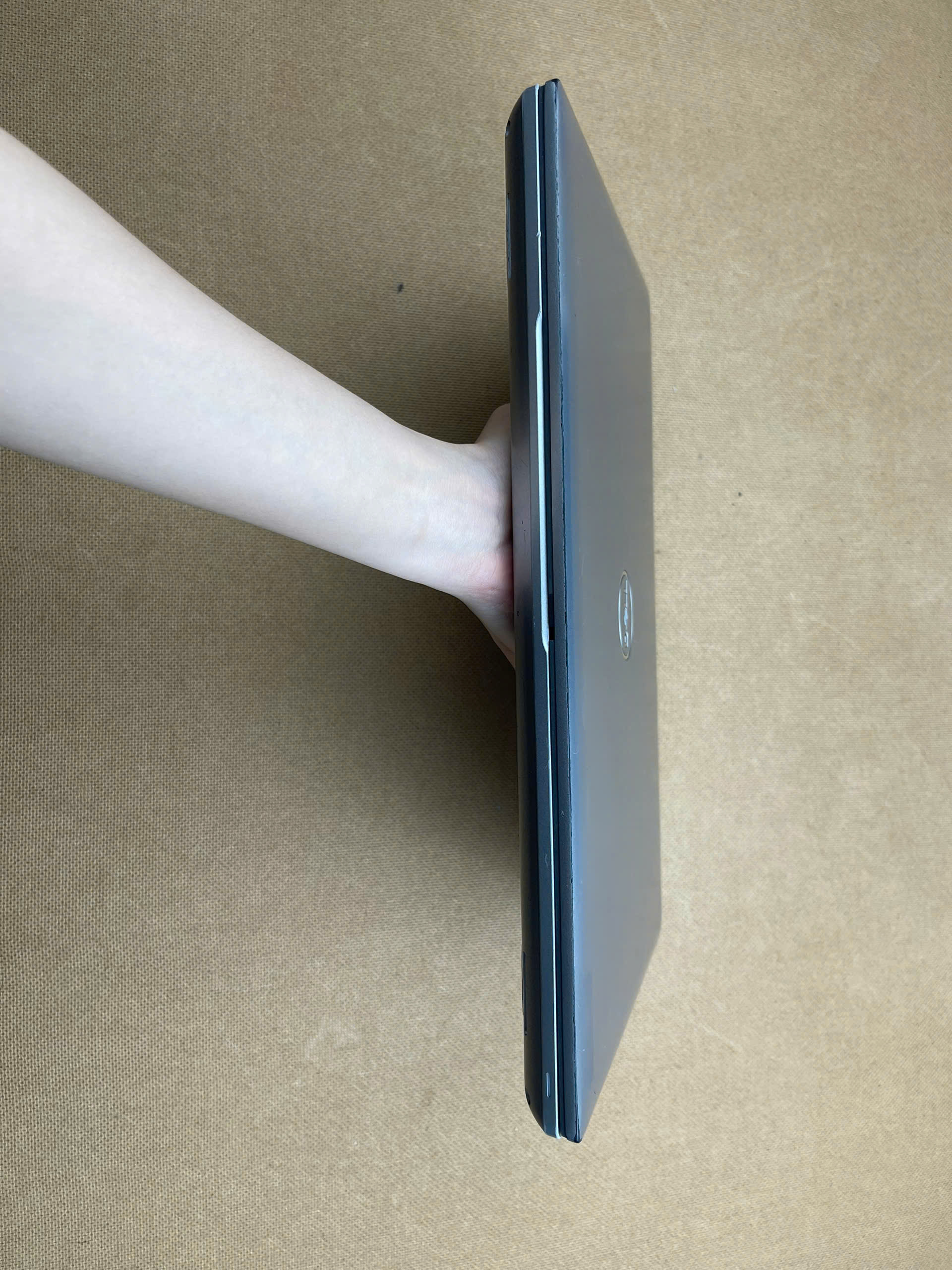 Dell Precision 3561
