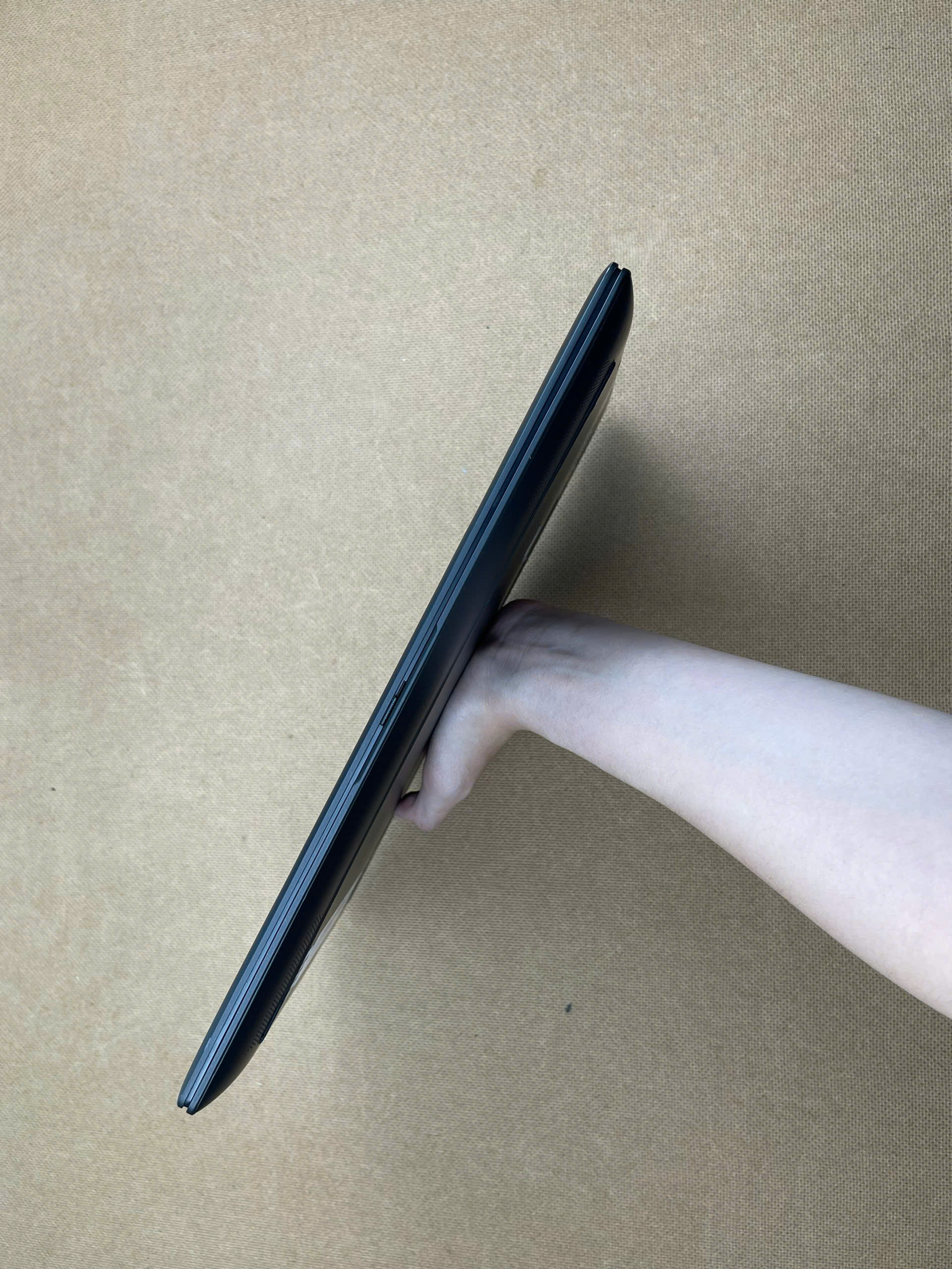 HP Elite x360 Dragonfly Max