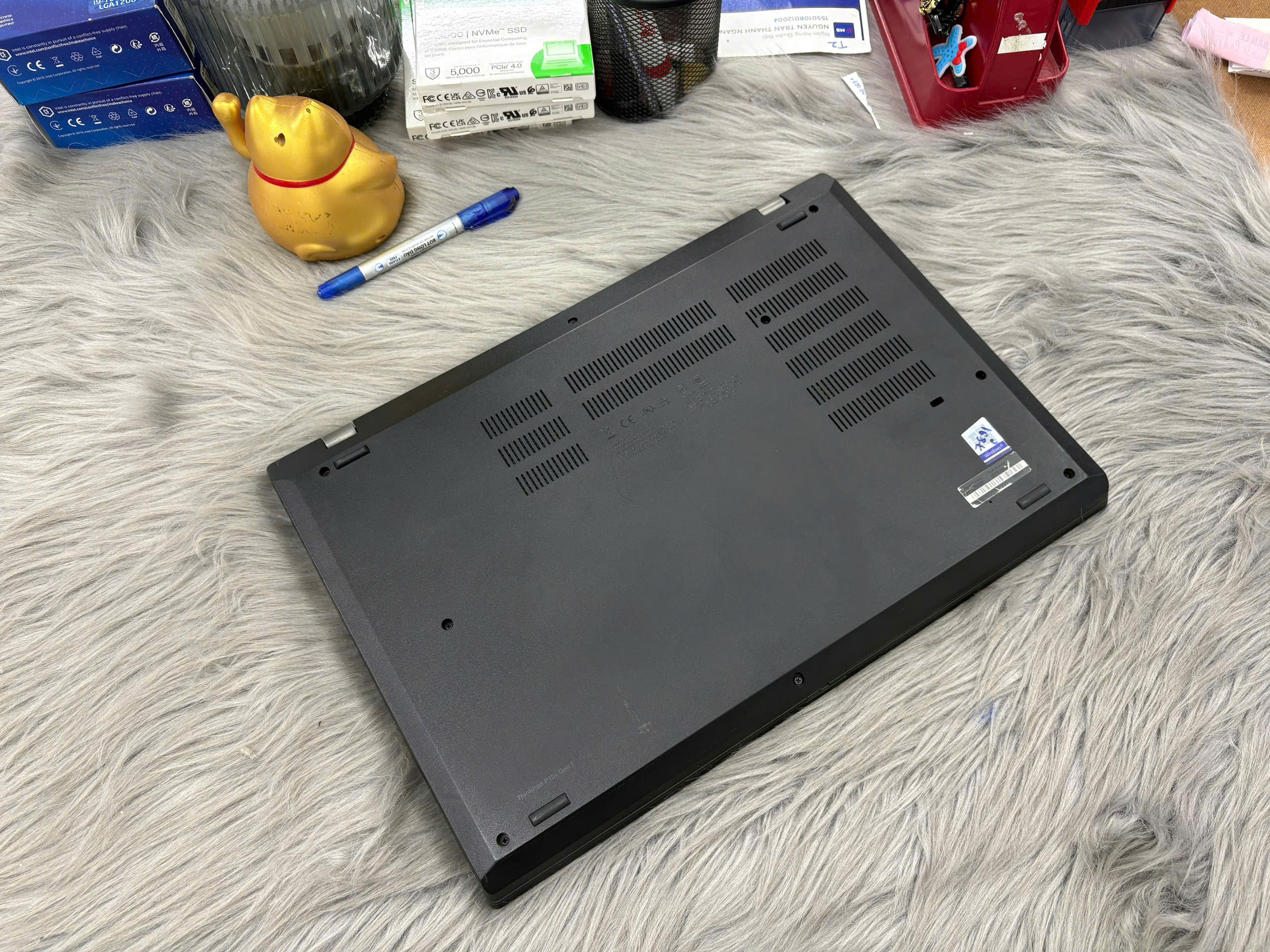 Thinkpad P15v G1