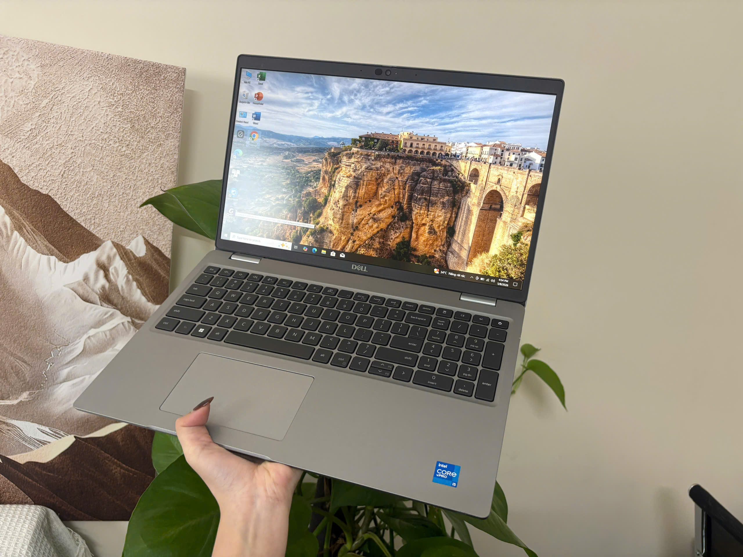 Dell Latitude 5520