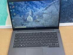 Dell Latitude 7400