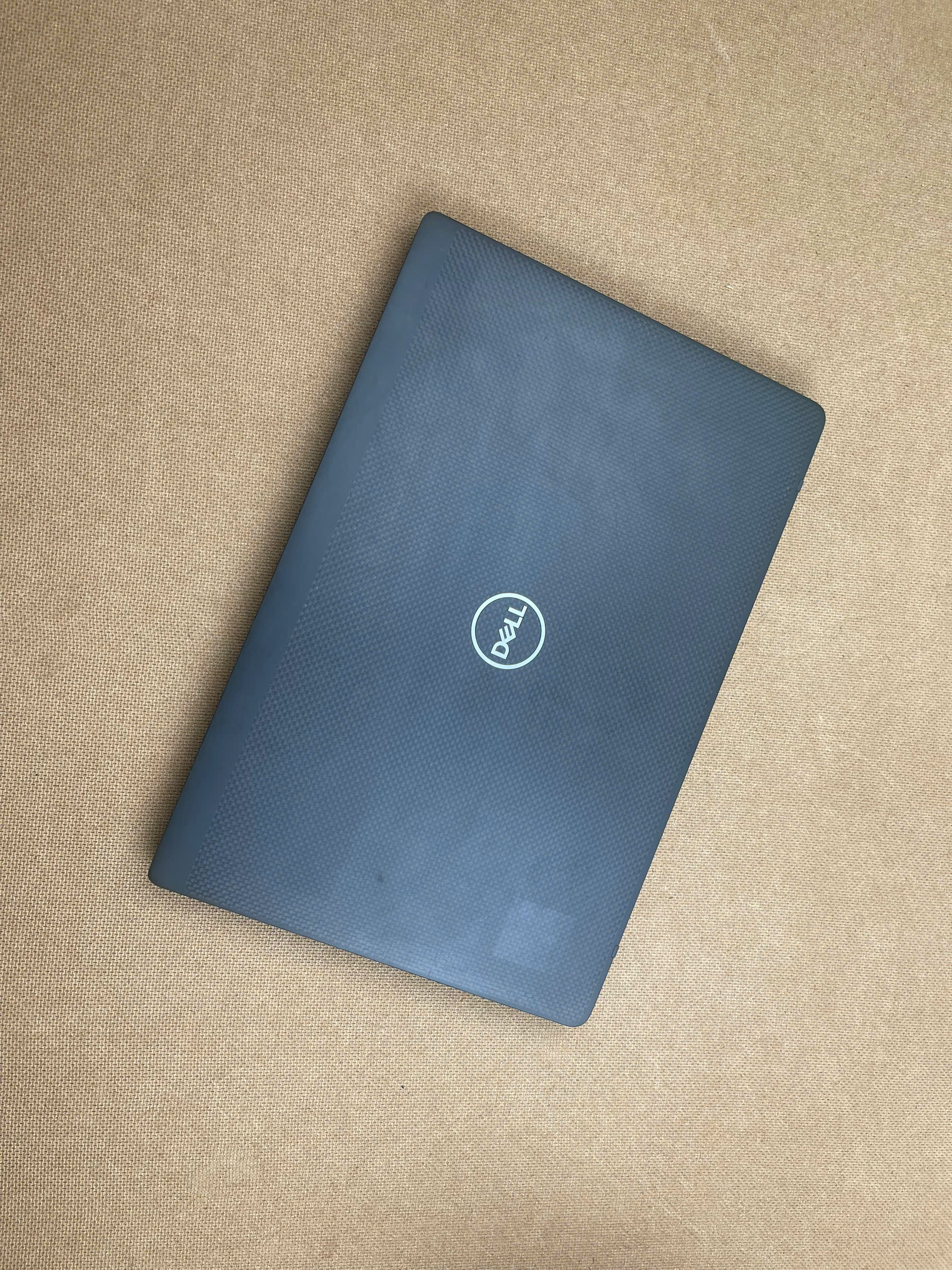 Dell Latitude 7400