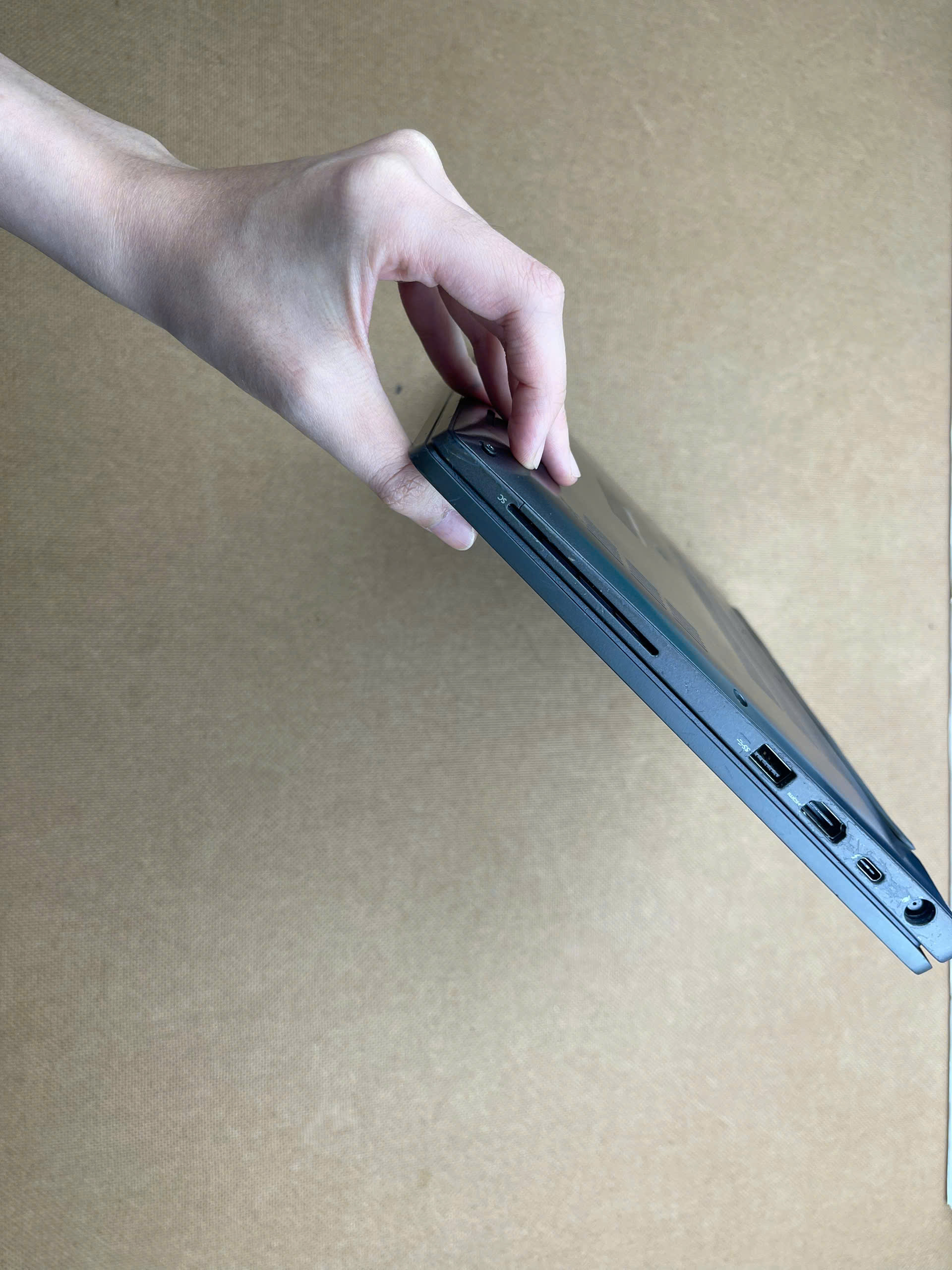 Dell Latitude 7400