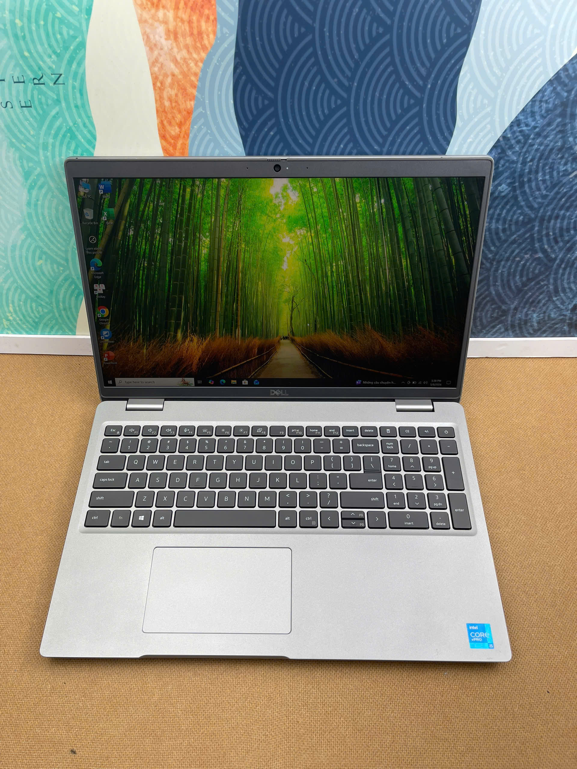 Dell Precision 3561