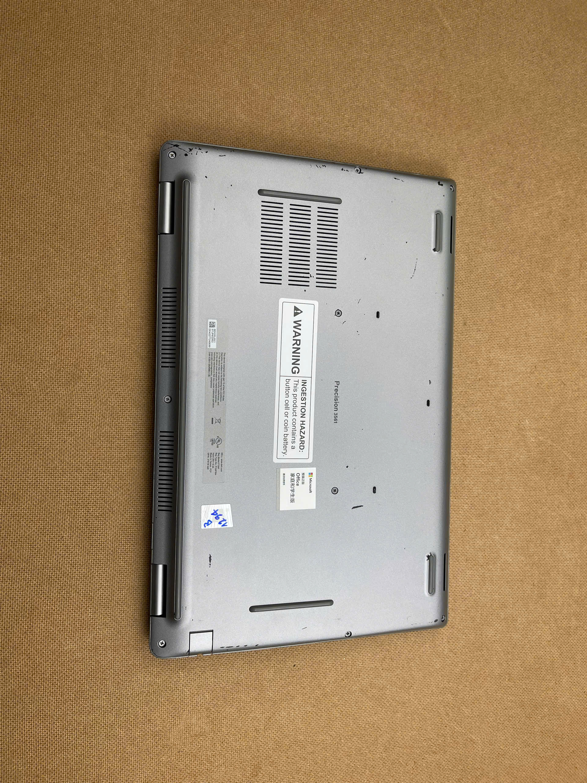 Dell Precision 3561