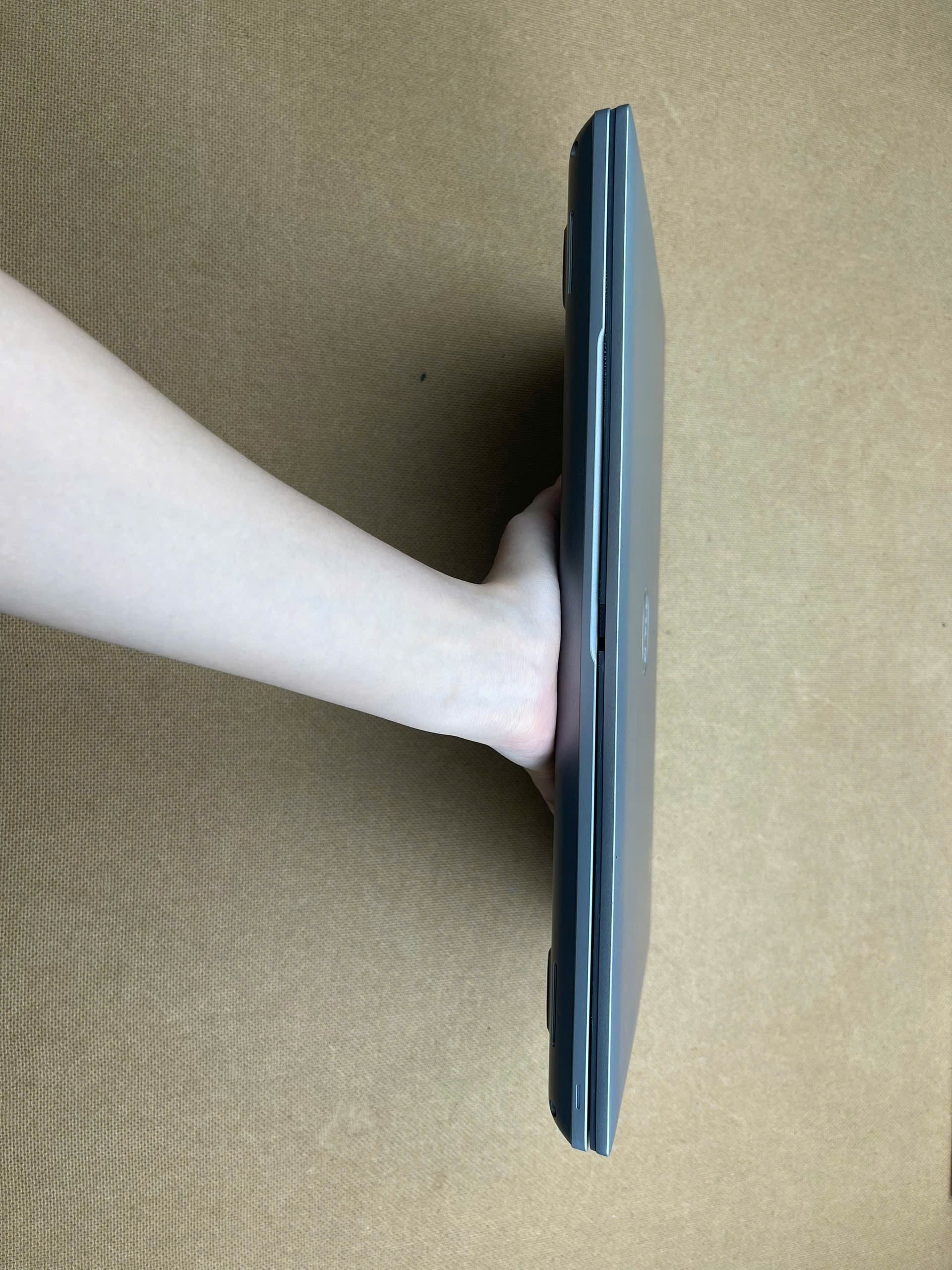 Dell Precision 3561
